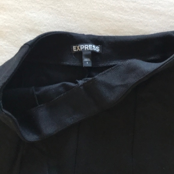 Express High waisted shorts - Picture 3 of 4